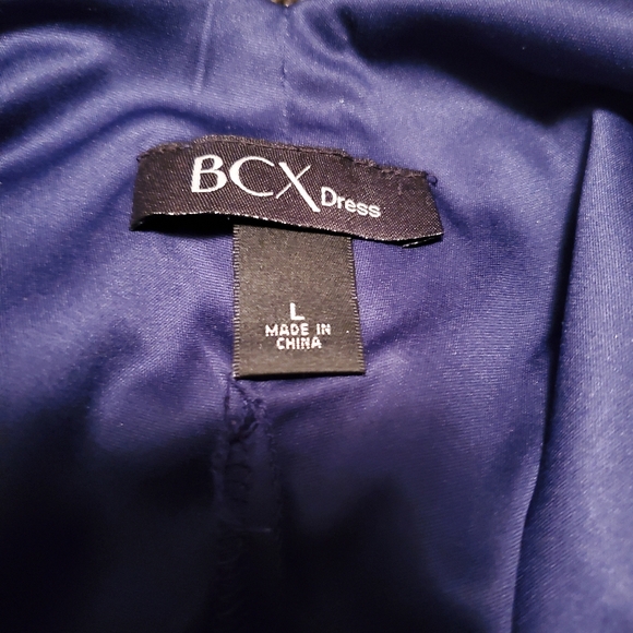 BCX Flowy Floral Dress with Necklace - Picture 9 of 10